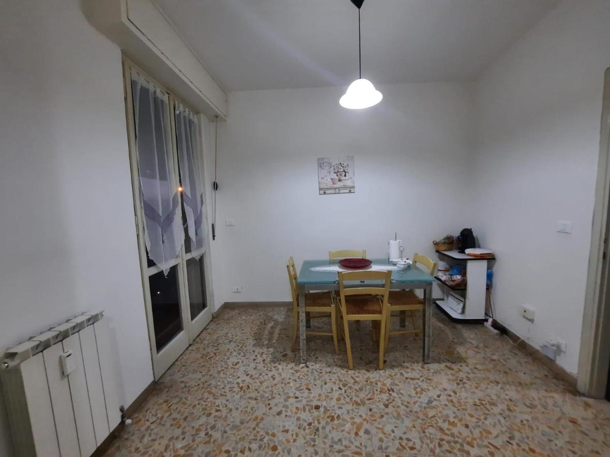 Porta A Mare Station Apartment Pisa Exterior foto