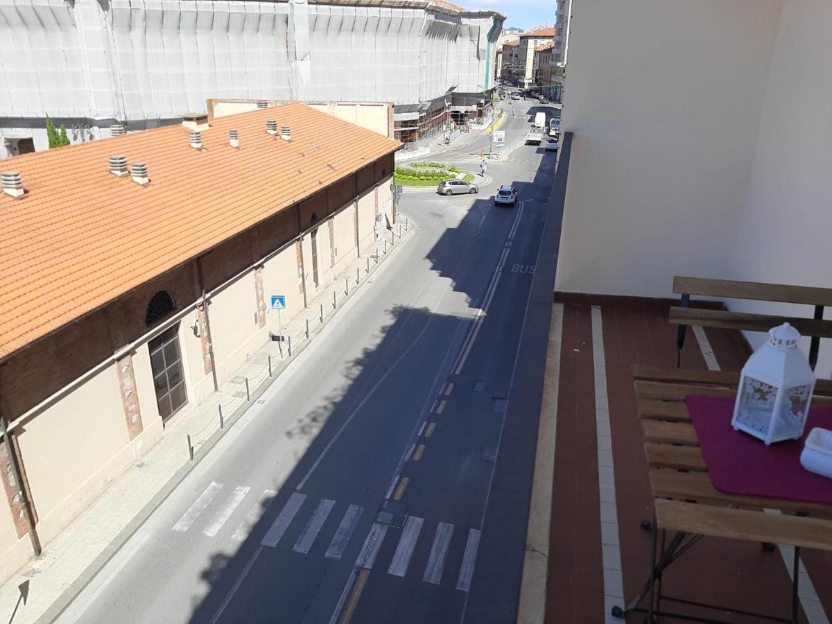 Porta A Mare Station Apartment Pisa Exterior foto